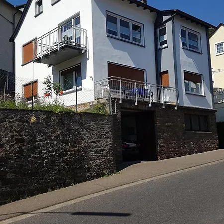 Haus Burgfee, Eg Apartment Cochem Exterior photo